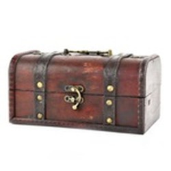 ROBETOY-TREASURE CHEST SET...
