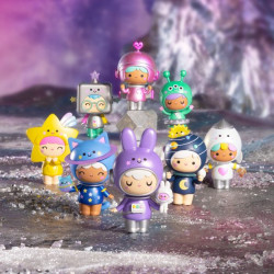 TOMY-OUT OF THIS WORLD –...